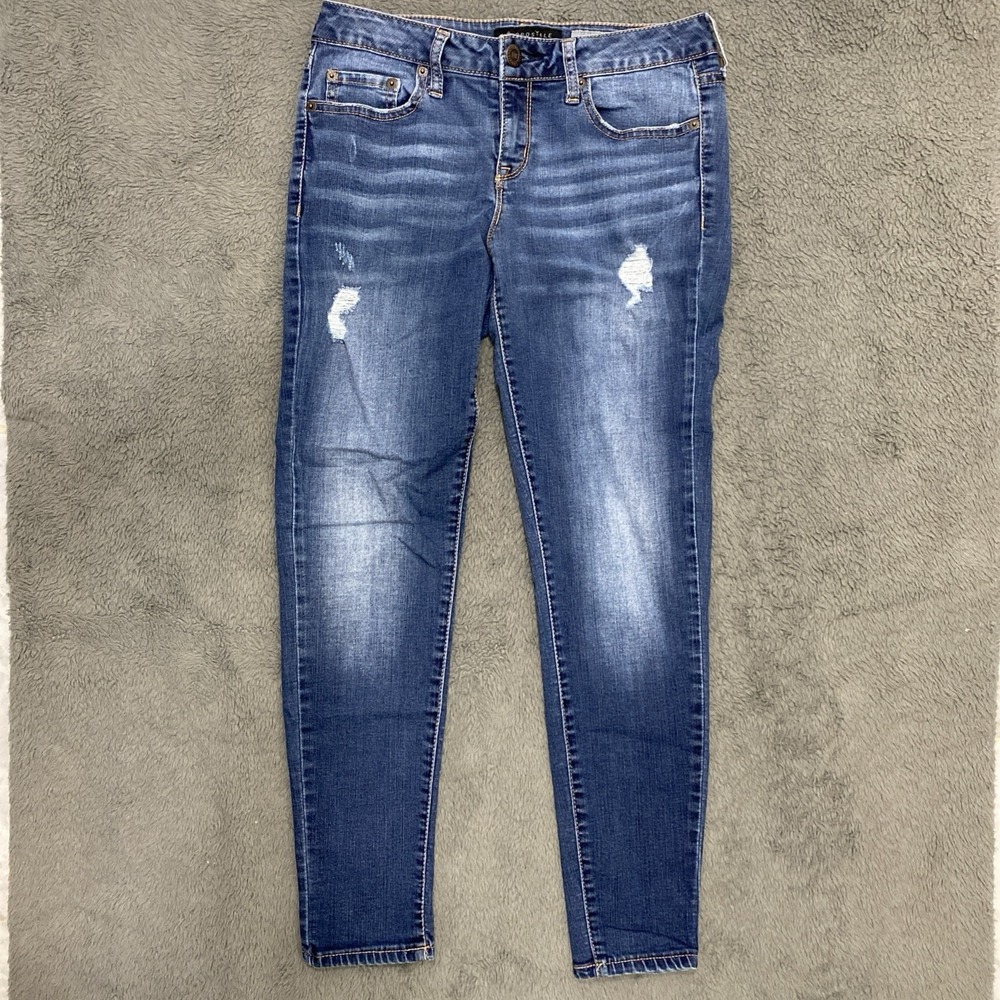 Aeropostale Jeans Women's Size 4 Short  Blue‎ Dark Wash Distressed Jegging